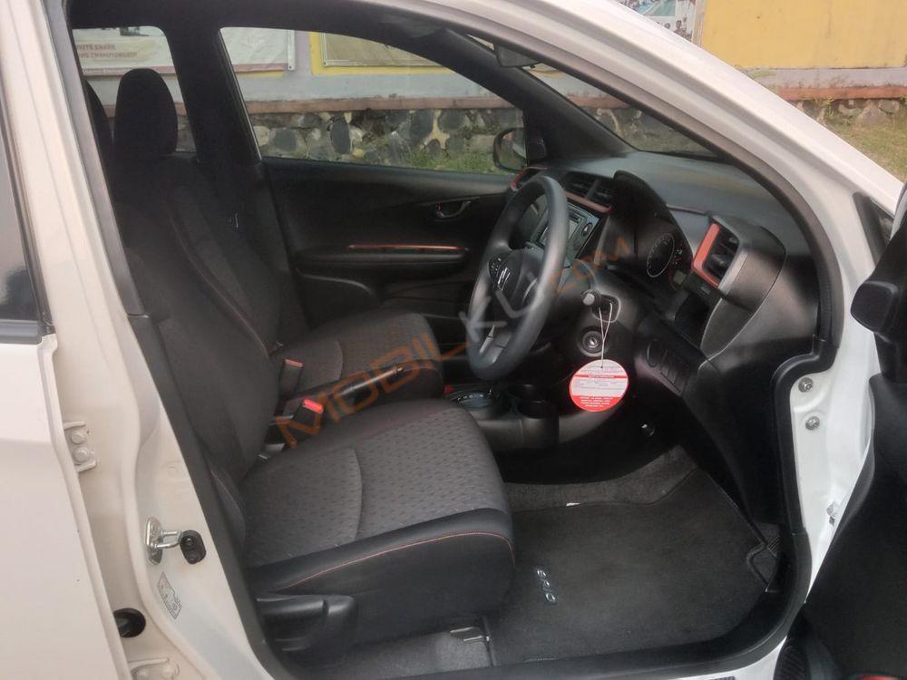 Mobil Honda Brio 2021