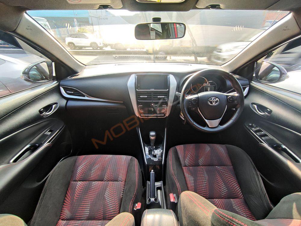 Mobil Toyota Yaris 2019