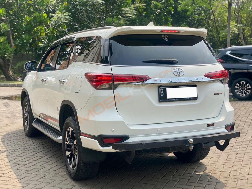 Mobil Toyota Fortuner 2019