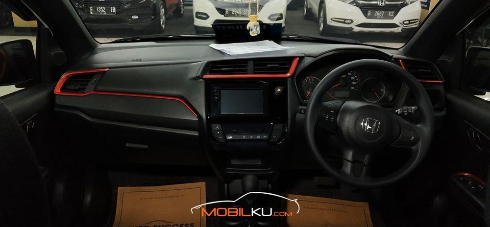 Mobil Honda Brio 2021
