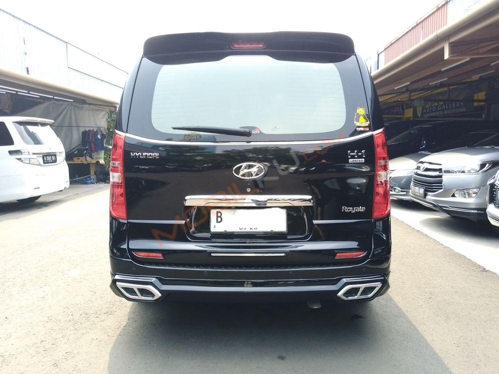 Mobil Hyundai H-1 2018
