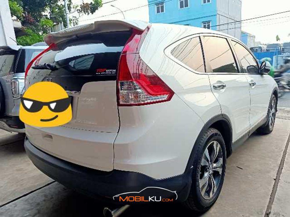 Mobil Honda CR-V 2013