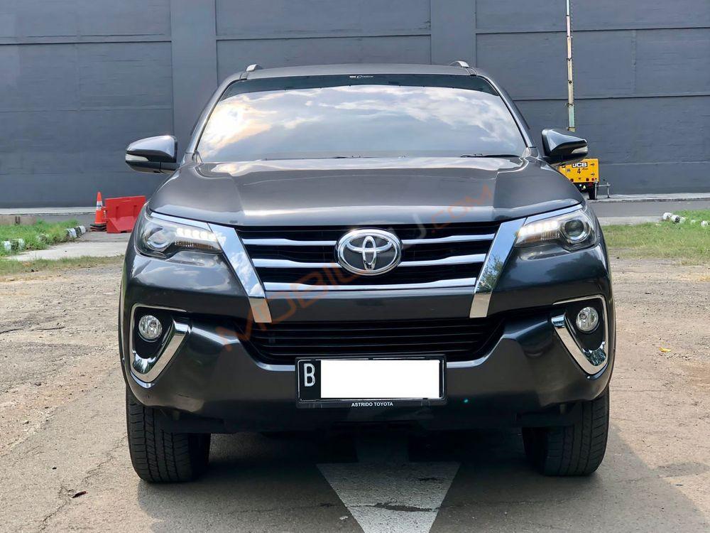 Mobil Toyota Fortuner 2017