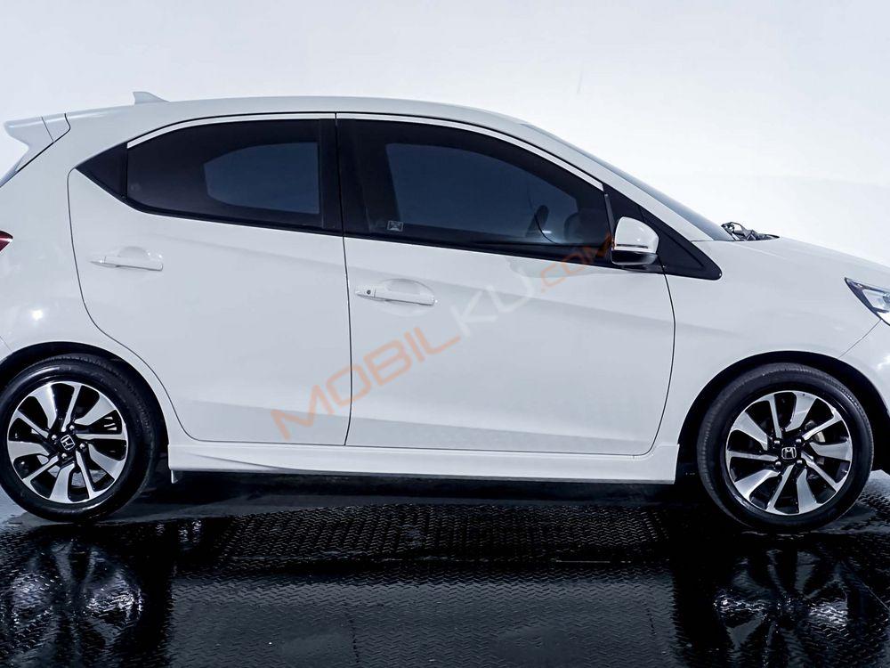Mobil Honda Brio 2022