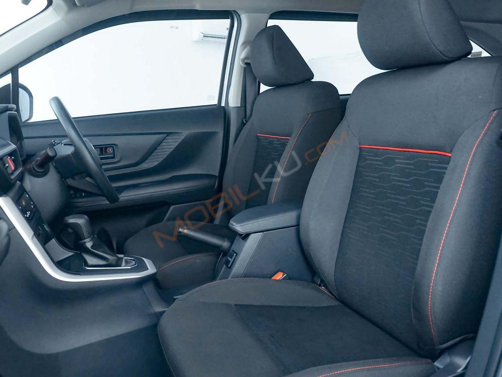 Mobil Daihatsu Xenia 2022