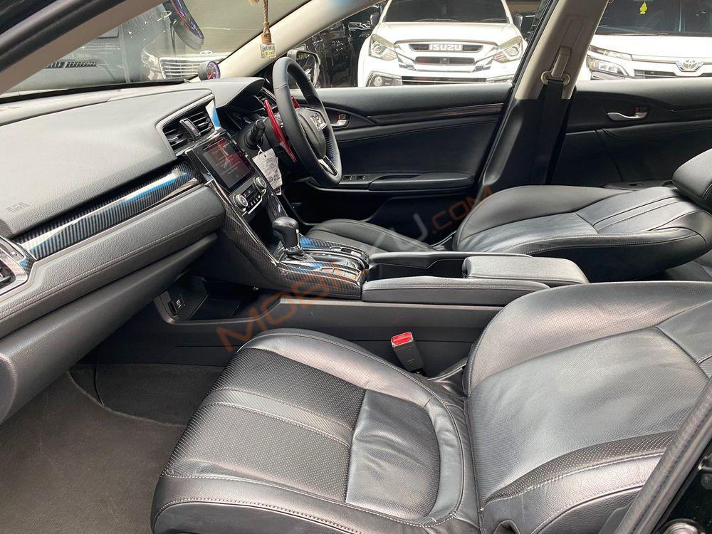 Mobil Honda Civic Sedan 2017
