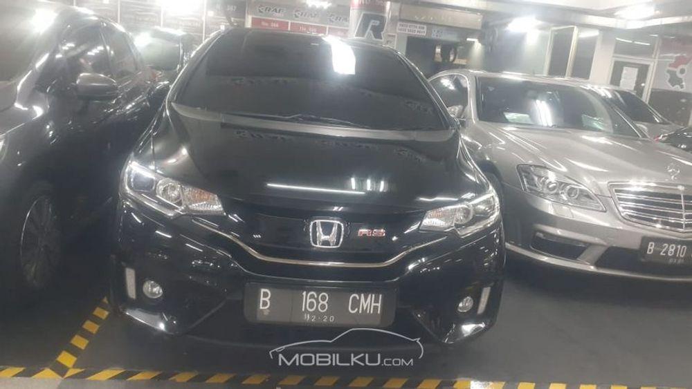 Mobil Honda Jazz 2015