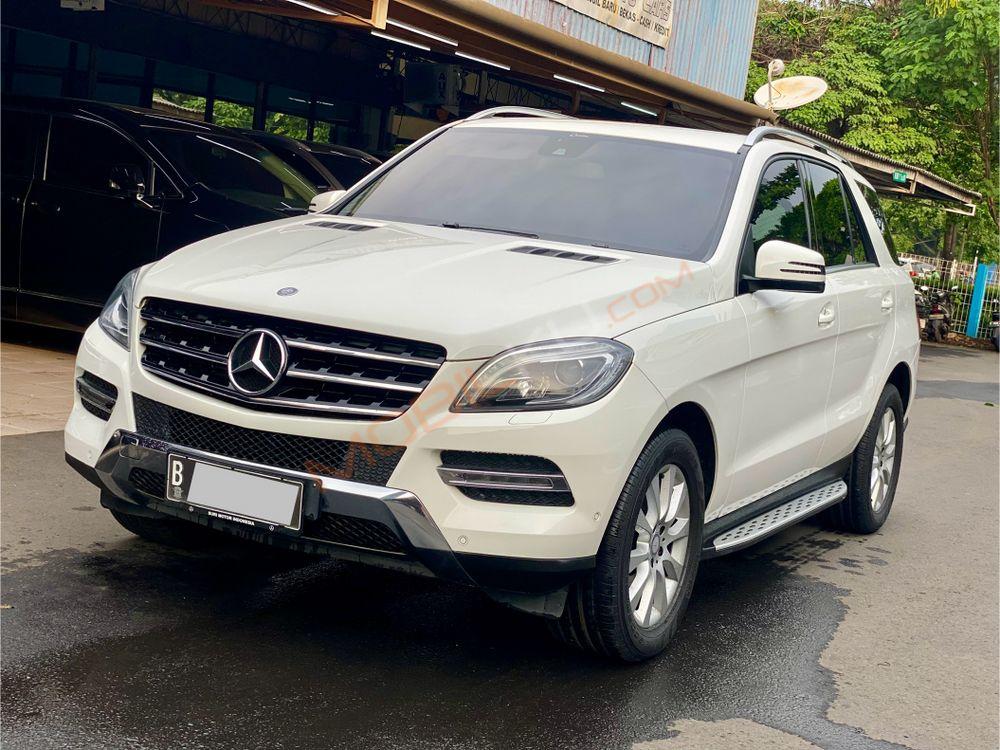 Mobil Mercedes-Benz ML 2014