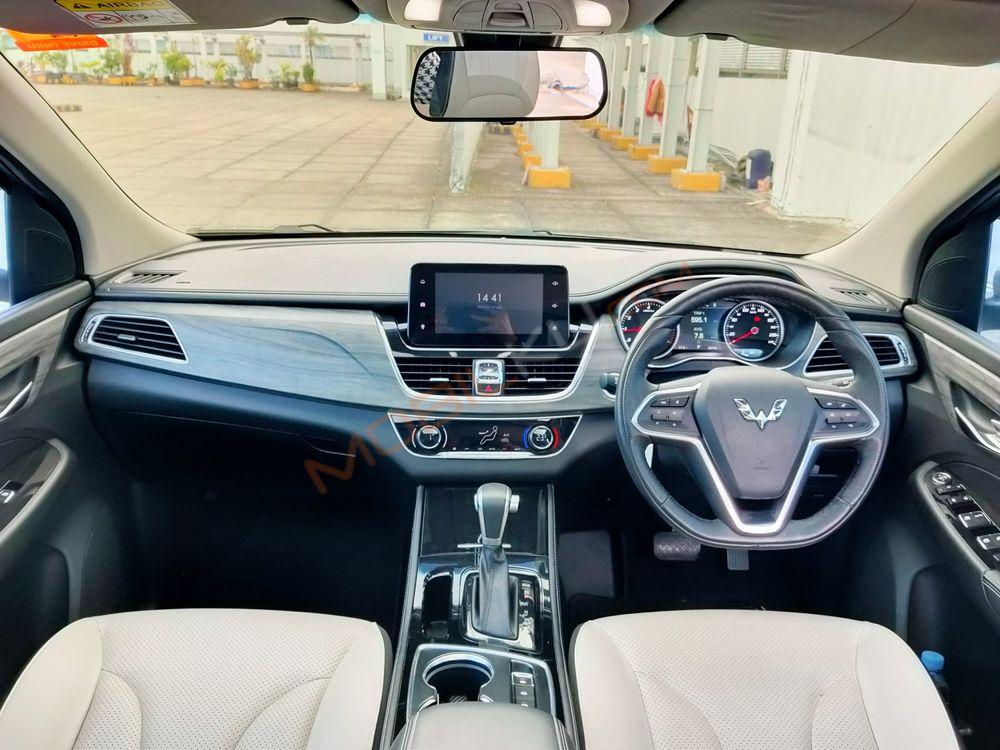 Mobil Wuling Cortez 2021