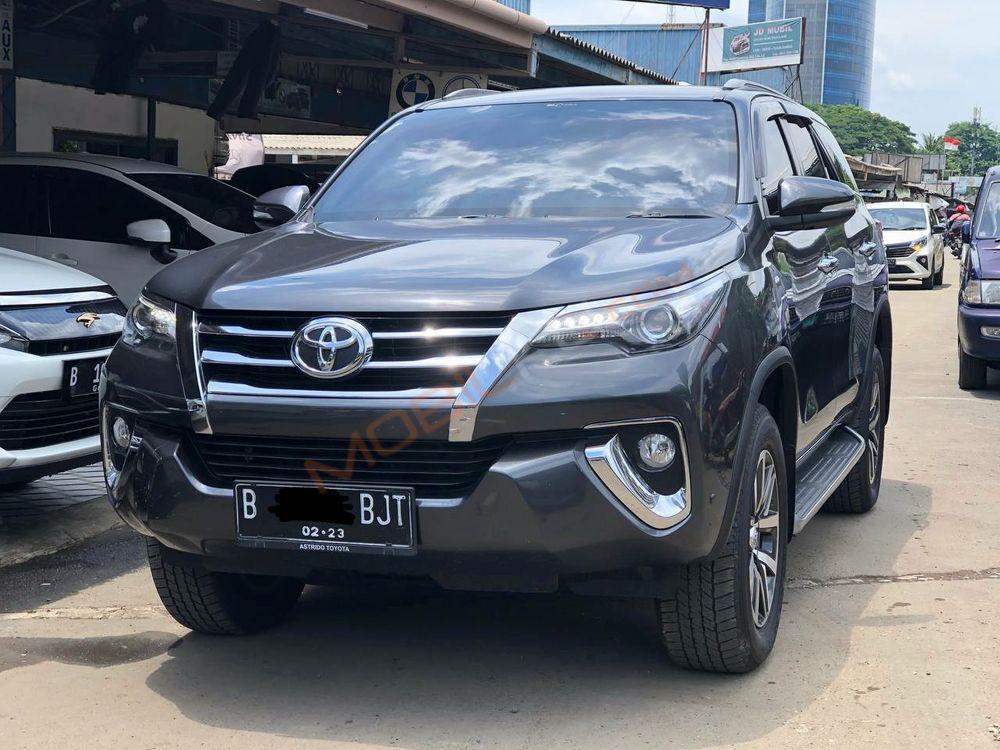 Mobil Toyota Fortuner 2017