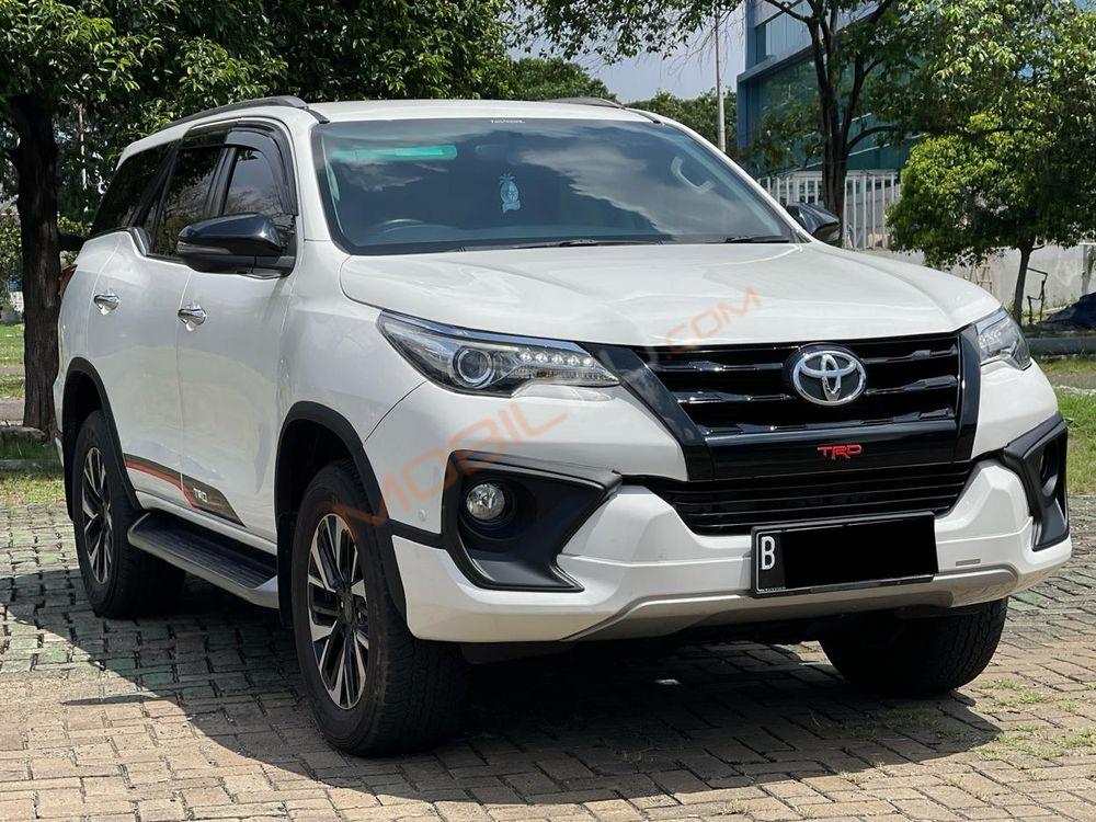 Mobil Toyota Fortuner 2019