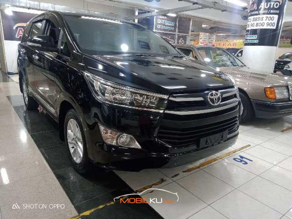 Mobil Toyota Kijang Innova 2017