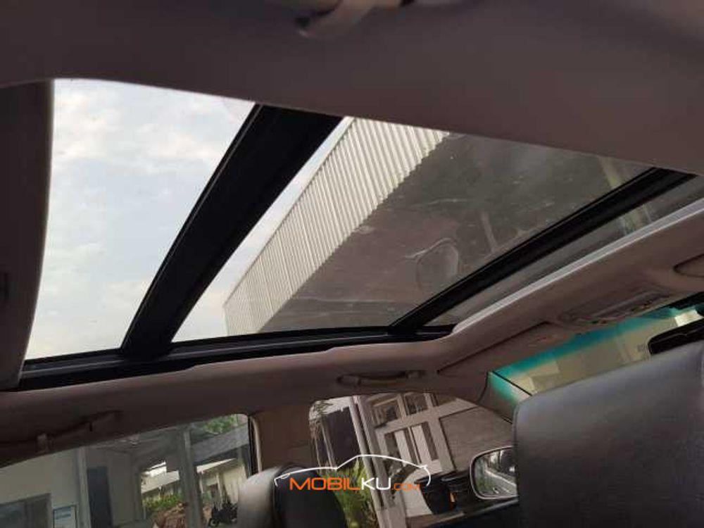 Mobil Toyota Harrier 2007