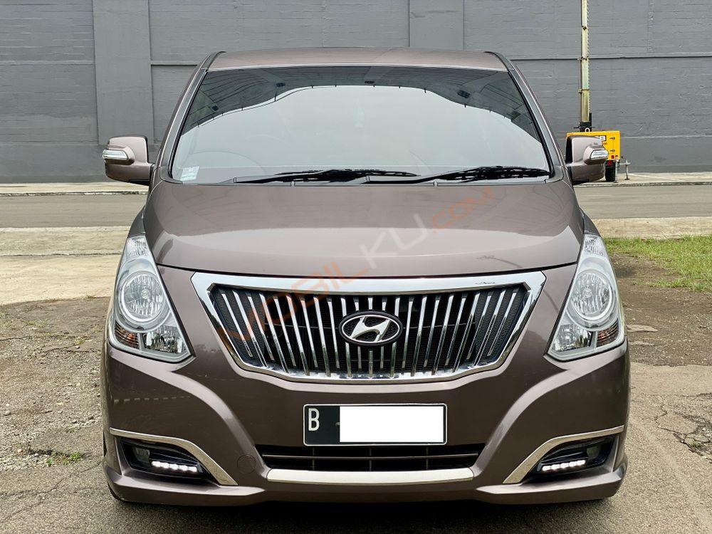 Mobil Hyundai H-1 2018