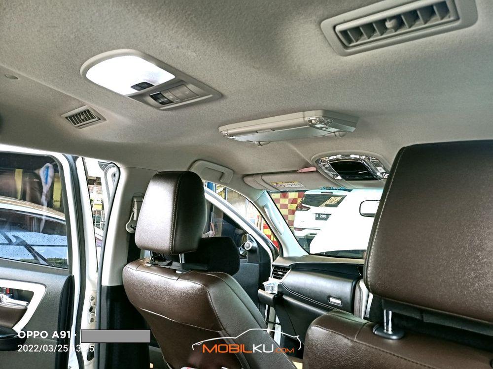 Mobil Toyota Fortuner 2019