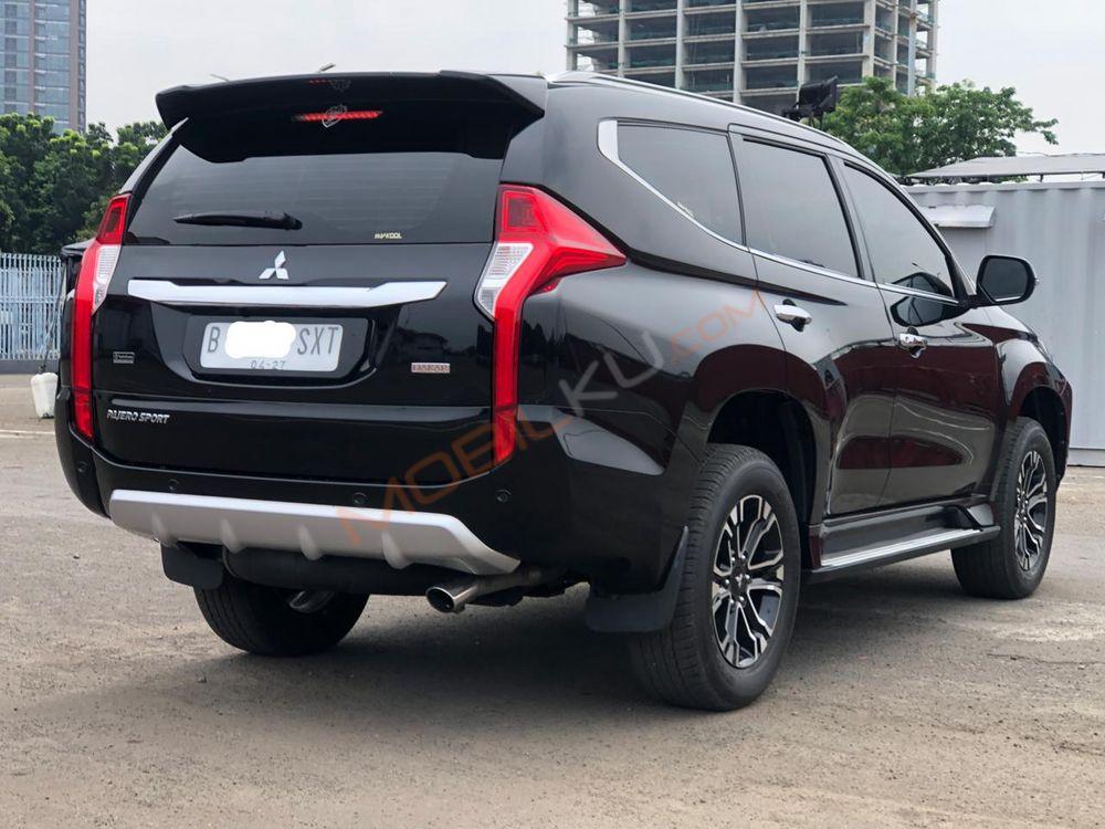 Mobil Mitsubishi Pajero Sport 2018