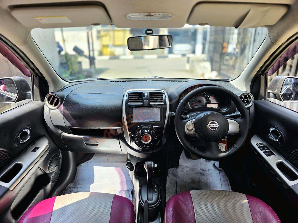 Mobil Nissan March 2017