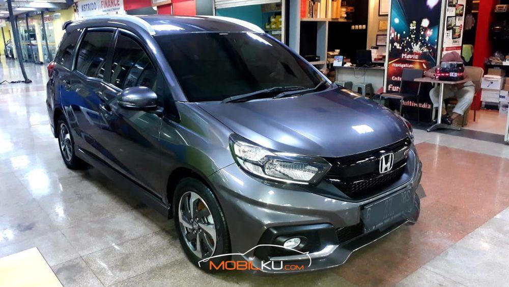 Mobil Honda Mobilio 2017