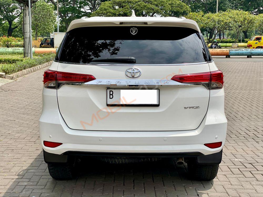 Mobil Toyota Fortuner 2017