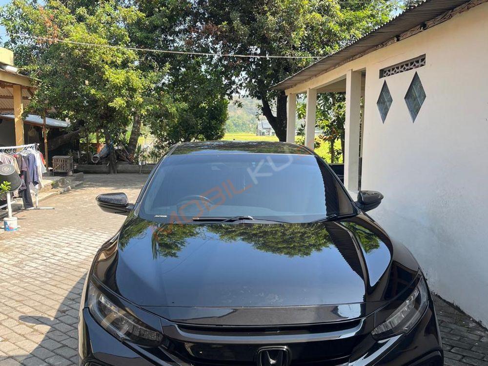 Mobil Honda Civic Hatchback 2019
