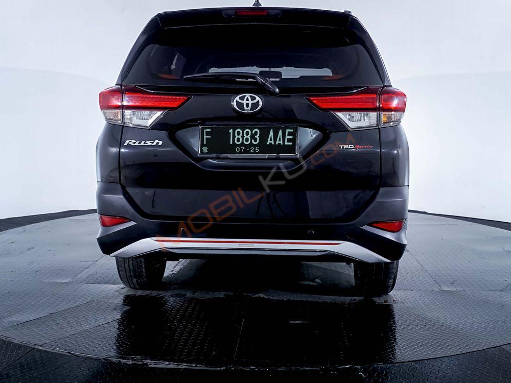 Mobil Toyota Rush 2020