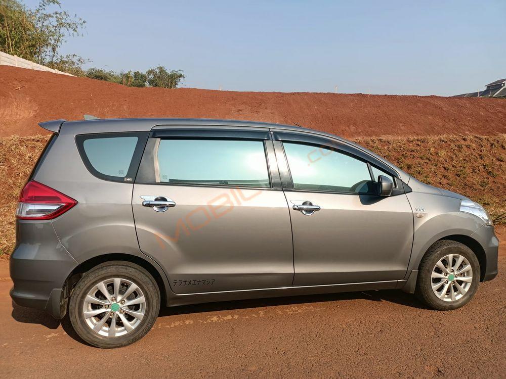 Mobil Suzuki Ertiga 2018