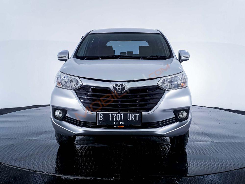 Mobil Toyota Avanza 2016