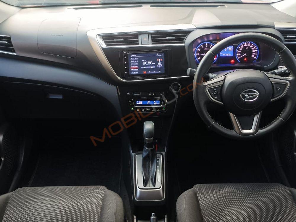 Mobil Daihatsu Sirion 2018