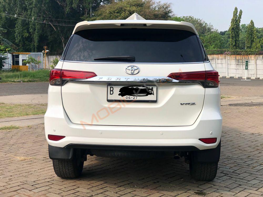 Mobil Toyota Fortuner 2017
