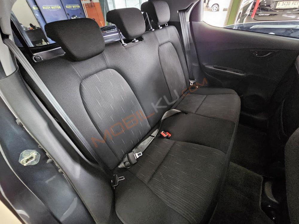 Mobil Honda Brio 2024