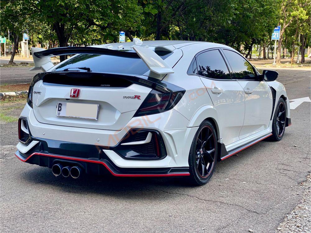 Mobil Honda Civic Hatchback 2020