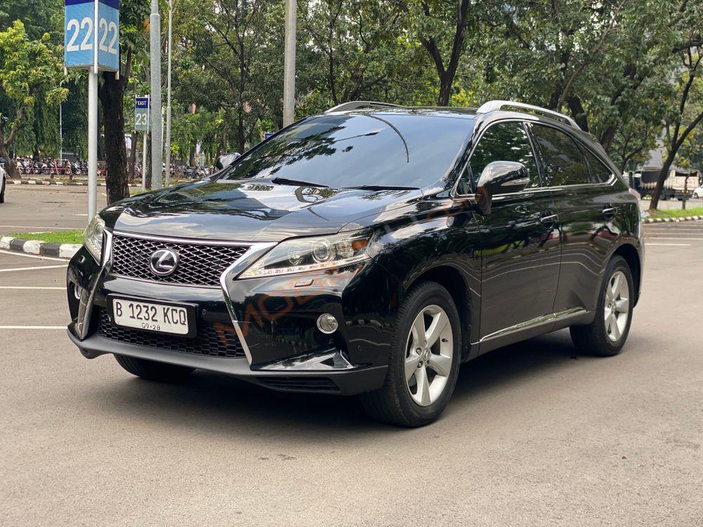 Mobil Lexus RX 2013