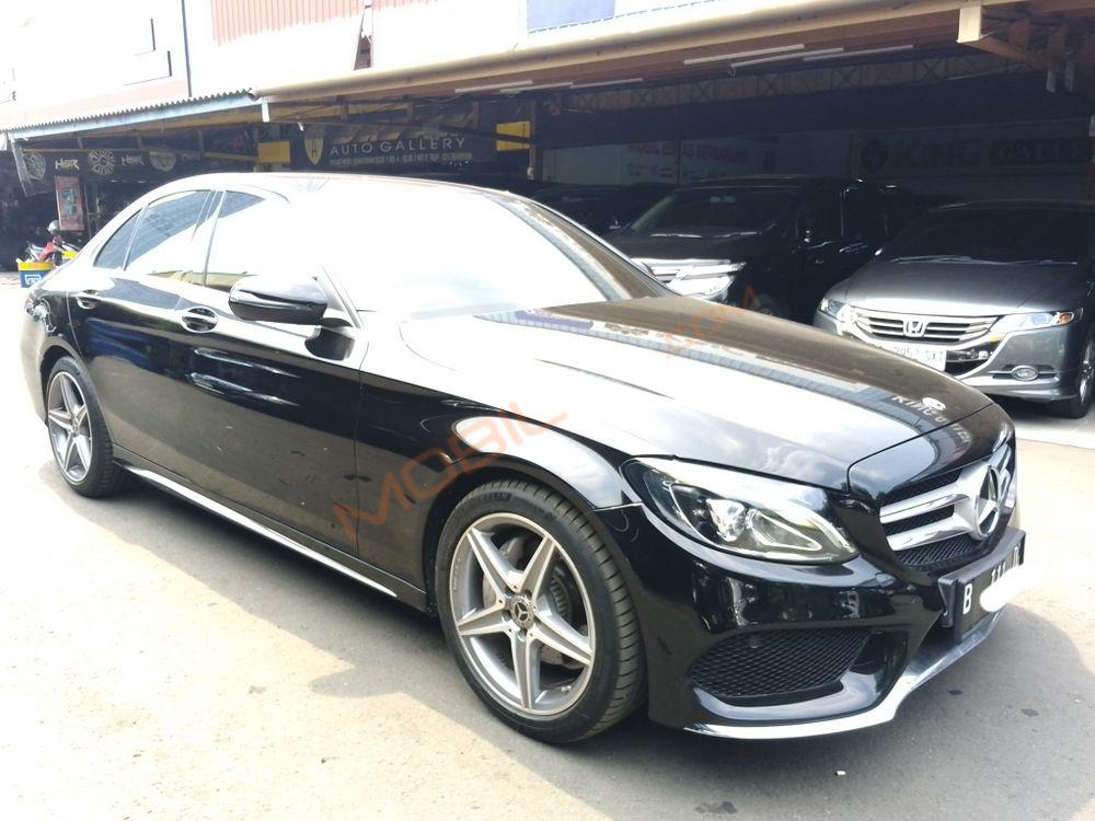 Mobil Mercedes-Benz C-Class 2018