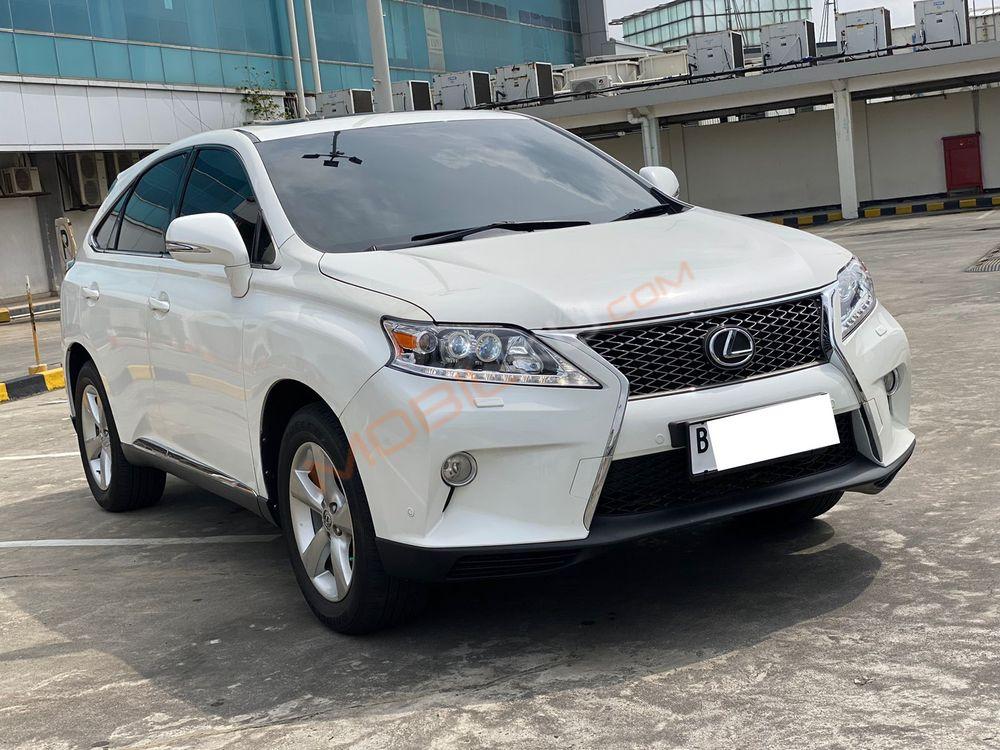 Mobil Lexus RX 2011
