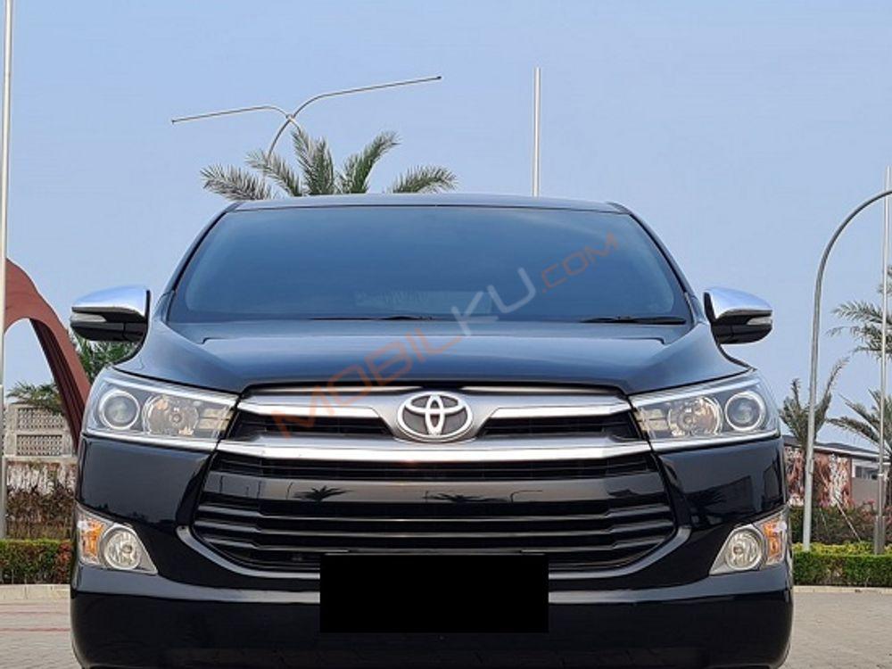 Mobil Toyota Kijang Innova 2016