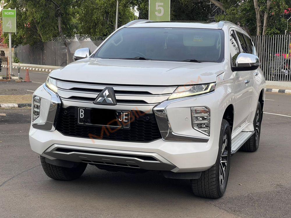 Mobil Mitsubishi Pajero Sport 2021