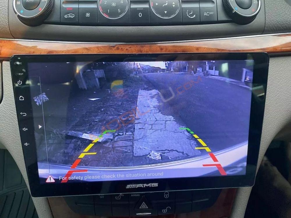 Mobil Mercedes-Benz E-Class 2002