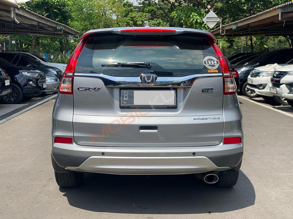 Mobil Honda CR-V 2016
