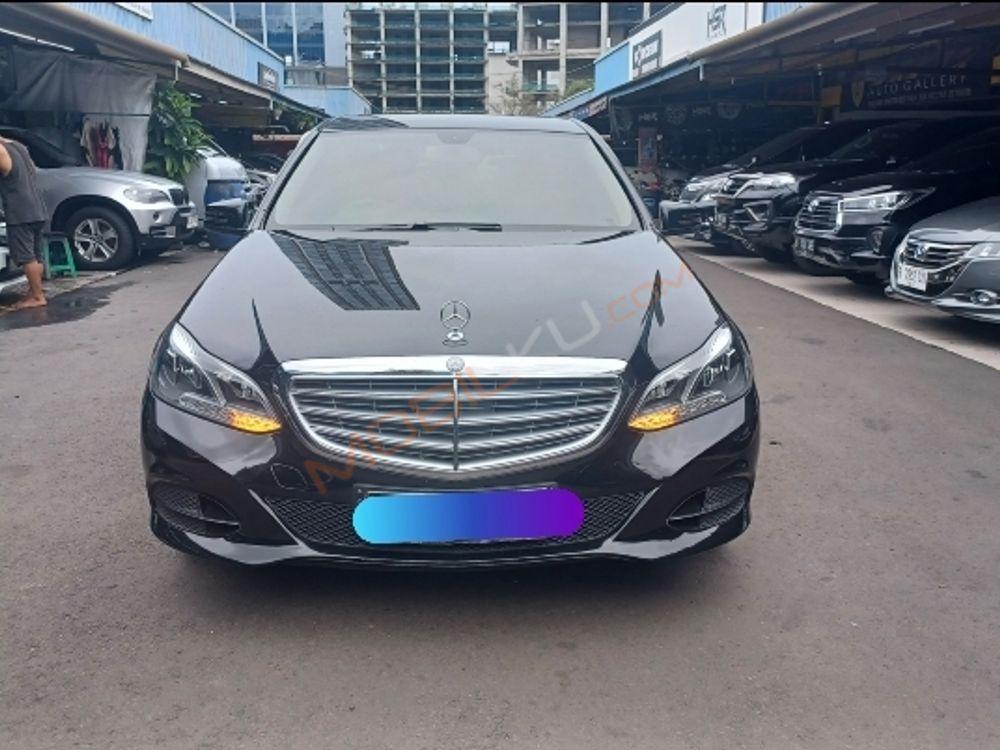 Mobil Mercedes-Benz E-Class 2016