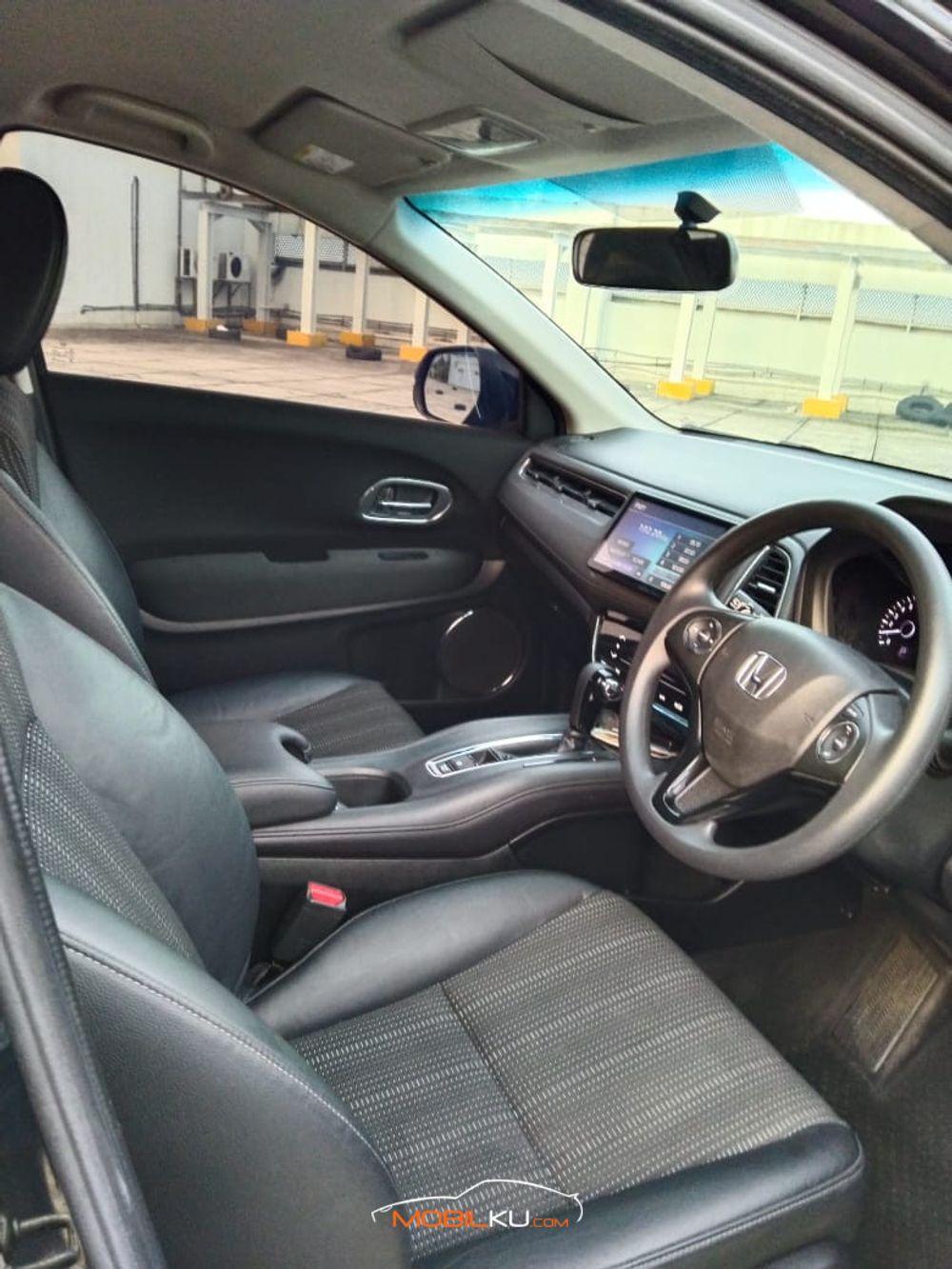 Mobil Honda HR-V 2018
