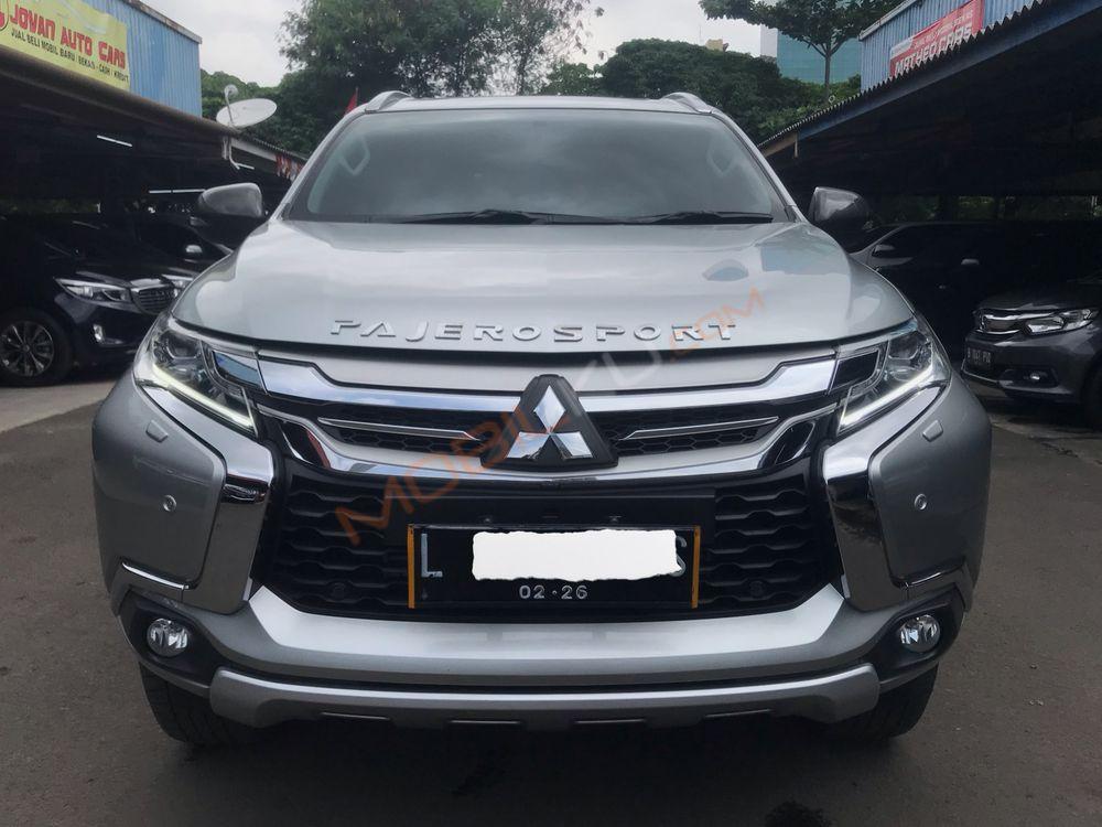 Mobil Mitsubishi Pajero 2019