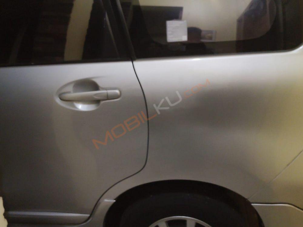 Mobil Toyota Avanza 2014
