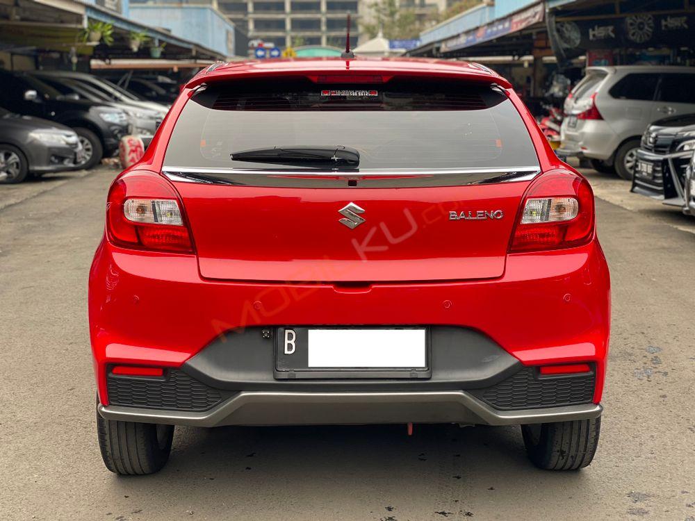 Mobil Suzuki Baleno 2019