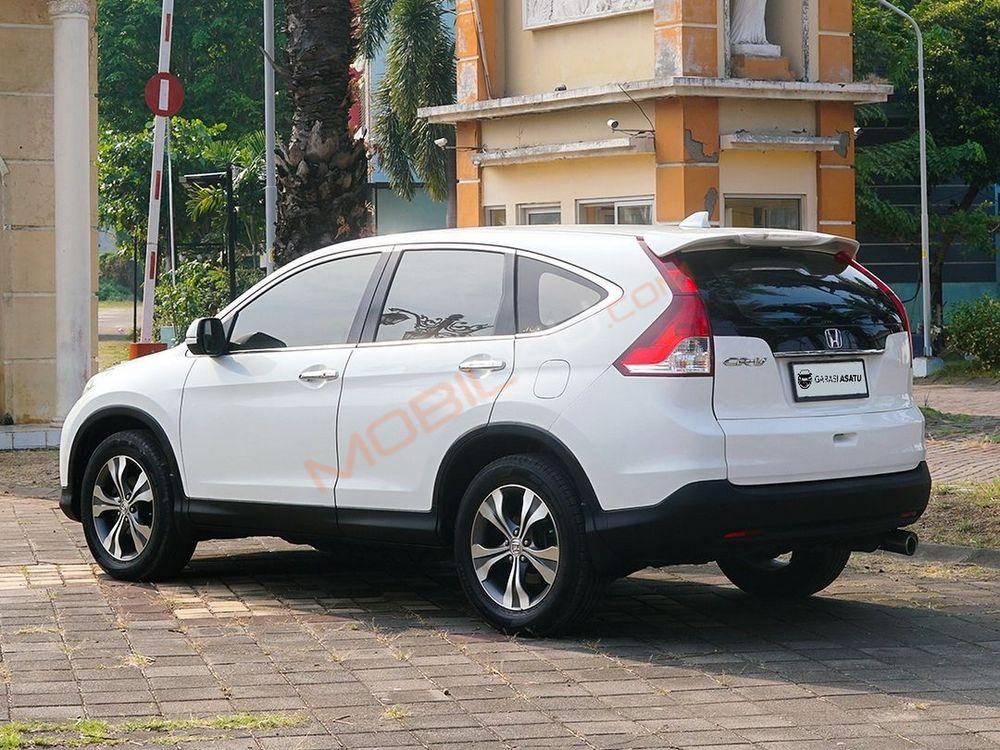Mobil Honda CR-V 2013
