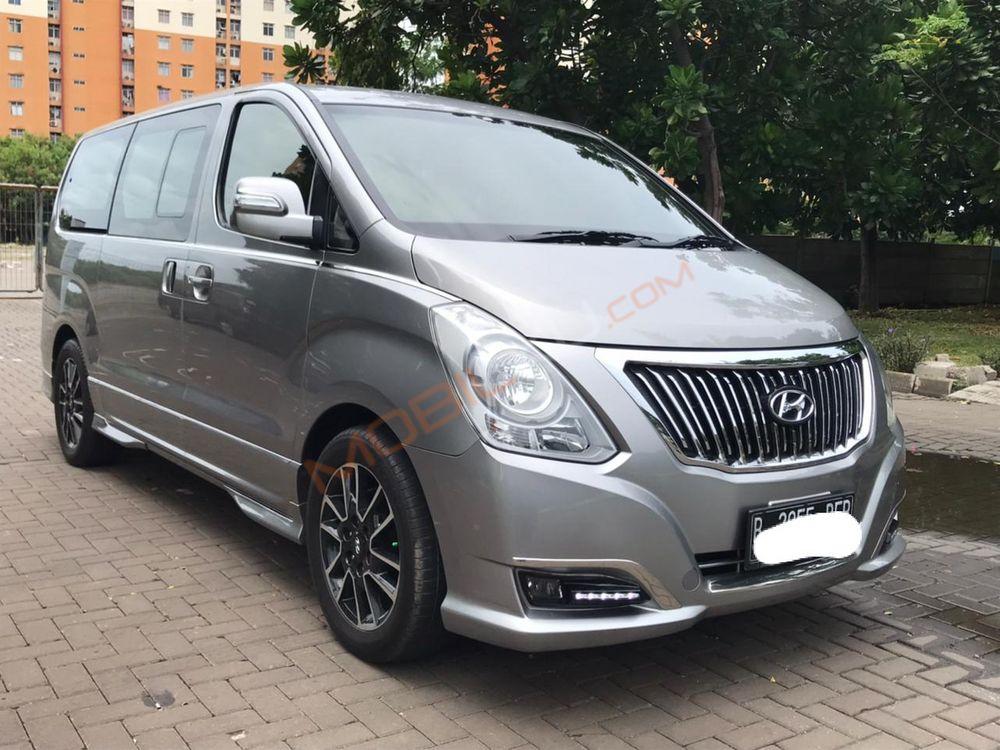 Mobil Hyundai H-1 2018