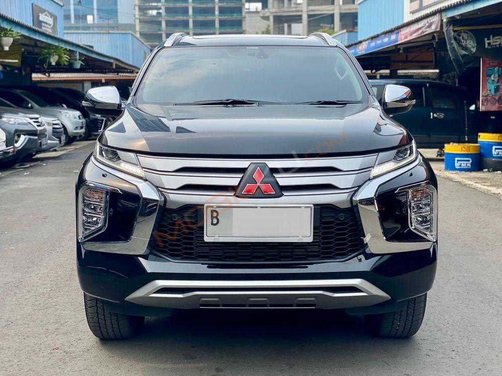 Mobil Mitsubishi Pajero Sport 2023