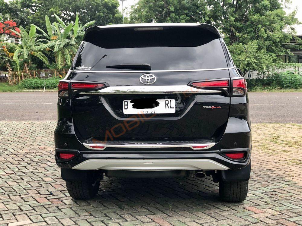 Mobil Toyota Fortuner 2017