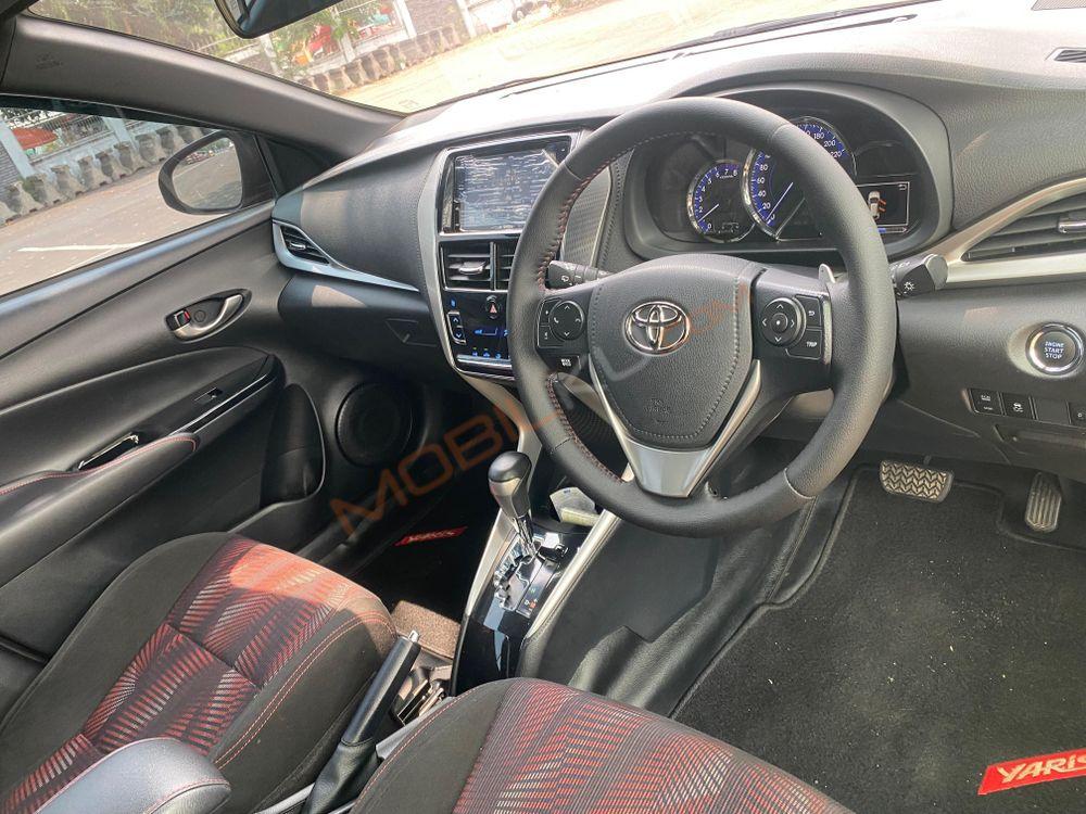 Mobil Toyota Yaris 2019