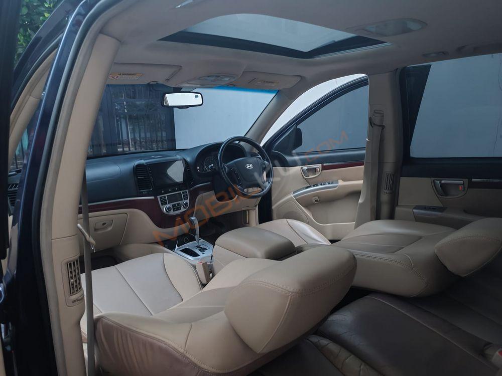 Mobil Hyundai Santa Fe 2008