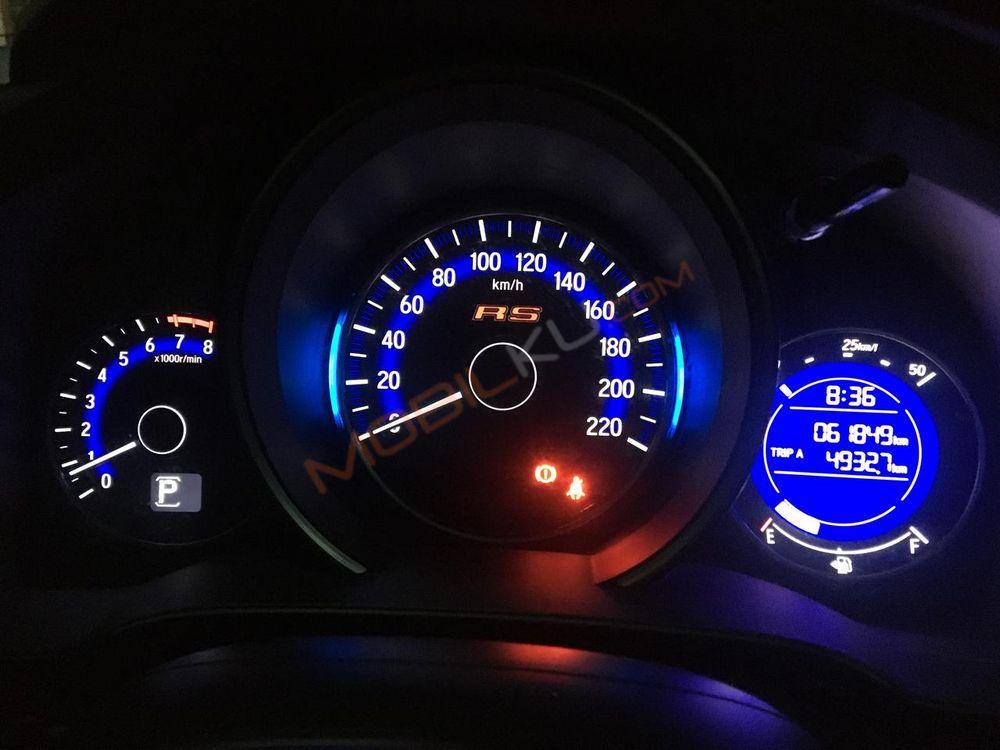 Mobil Honda Jazz 2015